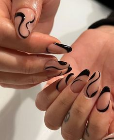 Almond Biab Nails Designs, Dark Style Nails, Masquerade Ball Nails, Simple Edgy Nails Almond, Black And White Nail Art Designs, Nailspo Almond, Dark Feminine Nails Design, Black Gel X Nail Designs, Almond Vs Stiletto Nails