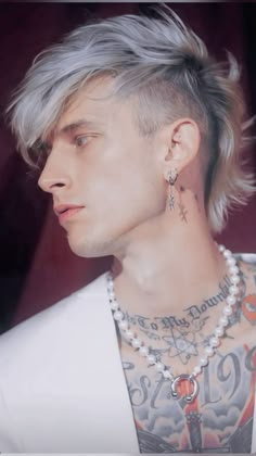 Rocker Mullet Men, Men Punk Hair, Mens Punk Hairstyles, Mgk Mohawk, Edgy Male Hairstyles, Punk Male Hairstyles, Men’s Punk Hair, Punk Mens Hair, Undercut Mens Hair