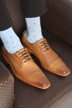 Derby Dress, Fashion Suits For Men, Shoes And Boots, High Quality Shoes, Mens Dress, Men Model, Men's Apparel, Mens Casual Outfits, Mens Fashion Shoes