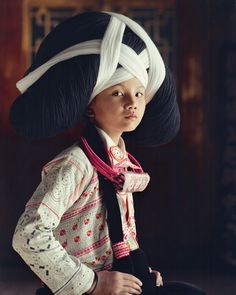 Tribes In India, Guizhou China, Jimmy Nelson, Indigenous Tribes, Indigenous Culture, Anthropology, People Around The World, Traditional Dresses