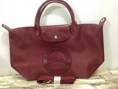 Long Champ  #fashion #womensfashion #Bag #Style #LongChamp | www.facebook.com/jerrysBrandedshopped | +639267514895