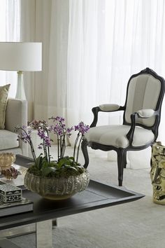 the living room is clean and ready for guests to use it as a place setting