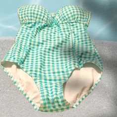 Nwt Lauren James One Piece Gingham Print Bathing Suit Size Small Wear With Or Without Strap Color Is Listed As Aquamist Ref:Cl37 Americana Outfits, One Piece Swimming Suit, Vintage Bathing Suits, Lauren James, Strapless Swimsuit, Bandeau Swimsuit, Juicy Couture Charms, 1 Piece Swimsuit, Swimming Suit