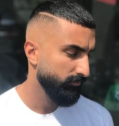 Mens Hairstyles Fine Hair, Different Types Of Fades, Types Of Fades, Beard And Mustache Styles, Haircut Names For Men, Guys Grooming