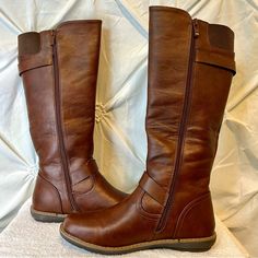 Flat Boots For Women, Knee High Riding Boots, Brown Shade, Tall Riding Boots, Brown Shades, Flat Boots, Winter Rain, Synthetic Leather, Riding Boots