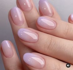 Uv Gel Short Nails, Bride Nails Purple, Gel X Simple Design, Sns Nails Spring 2023, Neutral Vacation Nails Simple, Oval Vs Round Nails, Simple Minimalist Nails, Classy Summer Nails Square, Lilac Nails Almond Short