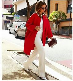 Fashion style Classic Clothes, Walking Down The Street, Basic Fashion, Chique Outfits, Red Coat, Chic Outfit, Coat Outfits, Wardrobe Basics