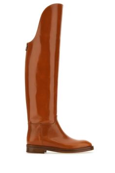 Caramel Leather Equestran Boots from Durazzi Milano Italian Fashion Brands, Equestrian Boots, Fashion Essentials, Italian Fashion, Bridal Shoes, Leather Accessories, Brown Boots, Boot Shoes Women, Modern Woman