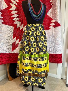 Women's Native ribbon skirt. Waist size 35-50" length 34". Sunflowers with coordinating ribbon. Paperbag waist with pockets. Native American Ribbon Skirt, Beaded Pins, Womens Skirts, Native Style, Waist Size