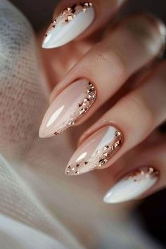 Engagement Nails, Golden Nails, Milky Nails, Nagellack Trends, Subtle Nails, Fancy Nails Designs, Gold Nail, Her Nails, Neutral Nails