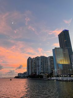 Brickell Miami sunset Florida ocean key keys water nature downtown skyline Industrial Jungle, Miami Aesthetic, Miami Sunset, Brickell Miami