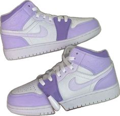 Purple Lilac, Womens Tie, Tie Shoes, Jordan 1, Air Jordans, Everyday Fashion, Lilac, Shoes Sneakers, Art Collection