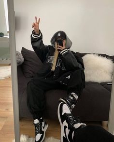 Looks Hip Hop, Skater Outfits, Skater Girl Outfits, Chique Outfits, Jordan Outfits, Style Aesthetic