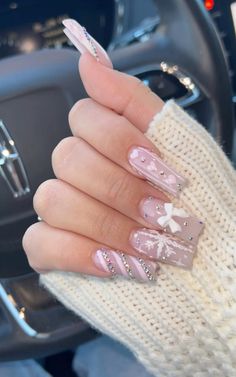 Latina Christmas Nails, White Simple Christmas Nails, Nail Inspo Coffin Winter, Nails Xmas Design, Medium Square Acrylic Nails Winter, Nail Ideas Acrylic Winter, Ttpd Nail Ideas, Christmas Nails With Initials, Valentine’s Day Nails Ideas