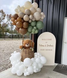 Baby Shower Decorations Bearly Wait Balloons, Babyshowerparty Ideas At Home, I Can Barely Wait Decor, Teddy Balloon Decoration, I Can Bearly Wait Centerpieces, Event Planning Decor, Baby Shower Baloon Idea, Balloon Sign Entrance, Boho Balloon Columns