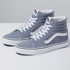 Size 10 Women’s/ 8.5 Women’s Vans | Sk8-Hi Shoe Blue Granite True White Canvas And Suede Take On Every Day With Your Style At The Forefront With The Vans Sk8-Hi Shoes. Sk8-Hi Shoes Are Part Of The Vans Classic Collection, And Feature The Vans Side Stripe And Off The Wall Logo On The Heel For Easily Recognizable Style No Matter Where Your Busy Life Takes You. Vans Shoes High Tops, Vans Azul, Vans Classic Old Skool, Sk8 Hi Vans, Tenis Vans, Grey Vans, Vans Gray, Vans Store, Tops Nike