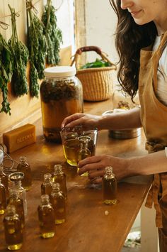 Herbal Medicine Aesthetic, Herbalist Aesthetic, Herbal Business, Learning Herbs, Herbal Shop, How To Stop Coughing