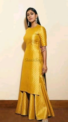 Sharara Designs, Indian Outfits Lehenga, Sharara Suit, Salwar Kamiz, Indian Dresses Traditional, Traditional Indian Outfits, Indian Gowns Dresses, Kurti Designs Party Wear, Designer Party Wear Dresses