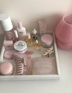 Tout Rose, Pink Lifestyle, Pink Life, Pretty Skin Care, Pretty Skin, Pink Girly Things, Pink Vibes, Princess Aesthetic, روتين العناية بالبشرة