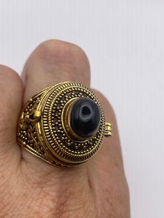 Vintage Black Onyx Brass Poison Pillbox Ring Black Brass Rings For Gift, Pillbox Ring, Box Ring, Pill Boxes, Gold Set, Ring Ring, Ring Box, Polished Brass, Black Onyx