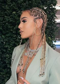 Fulani Braids Hairstyles With Color, Egyptian Braids, Fulani Braids With Design, Crazy Braids, Cornrows Braids For Black Women, Cute Box Braids Hairstyles, Protective Hairstyles Braids, Pretty Braided Hairstyles