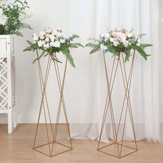 stand for flowers, metal flower stands, tall flower stands, centerpiece stand, gold flower stands#size_parent Open Wedding Decoration, Flower Arches, Centerpiece Party, Standing Flower, Stand Flower, Metal Columns, Table Flower, Tall Centerpieces, Metal Display