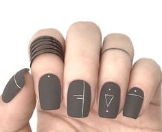 Nail Gray Design, Matte Grey Nails Design, Dark Matte Nail Designs, Black And Beige Nails Design, Dark Grey Nails With Design, Matte Gray Nails Design, Boho Nail Design, Matt Grey Nails, Dark Grey Matte Nails