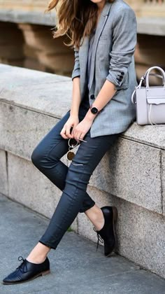 Birkenstock Outfit, Oxford Shoes Style, Oxford Shoes Outfit, Casual Work Outfits, 가을 패션, Work Outfits Women, Formal Outfit, Business Casual Outfits, Mode Inspiration