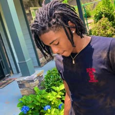 Half Shaved Dreadlocks, Dread Locks Men, Hair Twists Black, Dreadlocks Men, Afro Hairstyles Men, Dread Hairstyles For Men, Dreadlock Hairstyles For Men, Short Locs Hairstyles, Dreadlock Styles