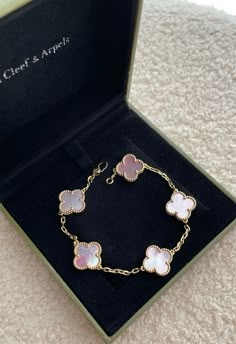 Can Cleef Aesthetic, Pink Van Cleef Bracelet, Van Cleef Bracelet Aesthetic, Vancleef Bracelets, Dhgate Jewelry, Van Cleef Arpels Aesthetic, Pink Van Cleef, Van Cleef Aesthetic, Cleef And Arpels Jewelry