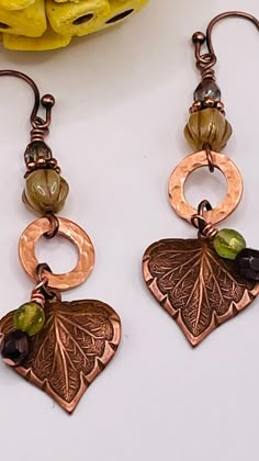 Wire Bead Jewelry, Jewelry Ideas To Make, Earthy Earrings, Jewelry Magic, Handmade Leather Jewelry, Autumn Jewelry, Ears Pierced, Leather Necklaces, Leaves And Branches