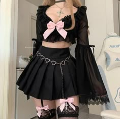 Fem Outfits, Goth Coquette, Goth Stuff, Dollette Coquette, Egirl Fashion, Rave Fits, Clothes Reference