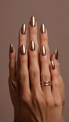 #christmas nails #november nails ideas #nail design #nail inspo #elegant nails #prom nails #trendy nails #cool nail inspo #nude nail designs #nail types #fall nail design #coffin nails #grad nails #nail art automne 2024 #winter nails #nail ideas #acrylic nails #fall seasons nails #ongle autumne #manucure automne 2024 #fall transition nail colors #autumn acrylic nails #simple autumn nails #holiday nails #turkey nails #literally me #fall nails #christmas nails #christmas wallpaper #lyrics Chrome Gold Nails, Nails With Gold Design, Gold Nails Short, Nails Black And White, People On The Beach, Sunflower Nail, Sunflower Motif, Gold Chrome Nails, Bronze Nails