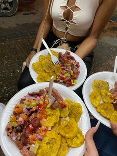 Fritura dominicana (Delorixs) Republica Dominicana Aesthetic, Dominican Culture, Dominicano Recipes, Dominican Food, Soul Food Dinner, Healthy Food Dishes, Hispanic Food, Healthy Food Motivation, Lunch Recipes Healthy