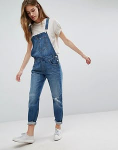 Levis | Levi's Heritage Overall Dungarees Moda Ulzzang, Cochella Outfits, Summer Outfits Ideas, Overalls Casual, Chic Summer Outfits, Outfit Jeans, 90s Aesthetic, Denim Trends