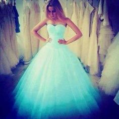 vestido de 15 Blue Prom Gown, Poofy Dress, Ball Gown Prom Dress, Puffy Dresses, Sweetheart Prom Dress, Dress Tulle, Mia 3, Gown Prom, Ball Gowns Prom