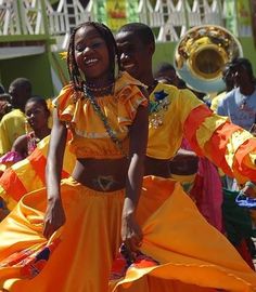 Haiti Manifestation Prayer, Something Blue, Plan Your Trip, Figure Painting, Haiti, Traditional Dresses, Picture Ideas, Traditional Outfits, Beautiful Pictures