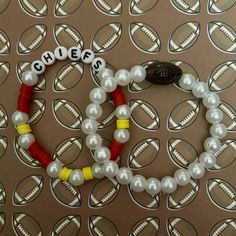 Chiefs & Football Bracelet Set Can Be Made To Custom Size, Just Let Me Know :) Football Bracelet Ideas, Swifty Bracelets, Football Jewelry, Football Bracelet, Chiefs Football, Patrick Mahomes, Bracelet Diy, Bracelet Ideas, Diy Bracelets