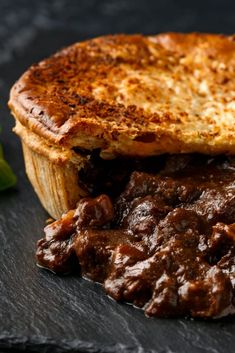 James Martin Steak And Kidney Pie Steak And Ale Pie, Spaghetti With Ground Beef, Great British Food