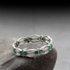 Sterling Silver Celtic Ring - Eternity Ring - Blue Emerald Ring Silver And Green Rings, Silver Rings With Green Stones, Silver Ring Emerald, Emerald And Silver Ring, Emerald Wedding Rings Silver, Green And Silver Ring, Emerald Ring Silver, Silver Celtic Rings, Sliver Ring