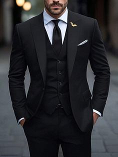 LOL Costume For Men Wedding, Men Wedding Suits Modern Black, Black Suit Accessories Men, Formal Suits For Men Wedding, Black Suits For Groom, Wedding Suit Groom Black, Terno All Black, All Black Suits For Men, Black Suit For Men Wedding