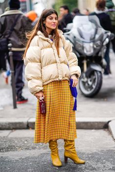 Match a Slouchy Pair of Boots With a Plaid Skirt 60 Outfits, Yellow Boots, Slouchy Boots, Puffy Coat, Puffy Jacket, Winter Trends, Street Style Inspiration, 가을 패션, Coat Fashion