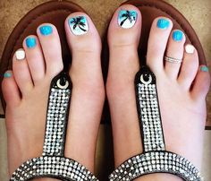 Sunset Pedicure, Palm Tree Pedicure, Spring Toe Nails, Beach Pedicure, Palm Tree Nail Art, Beach Nail Art