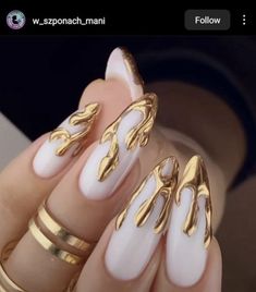 Nail Sculpture, Fall Nail Art Ideas, White Nails With Gold, Gold Chrome Nails, Gold Acrylic Nails, Milky Nails, Airbrush Nails, Fall Nail Art Designs, Primary Colours