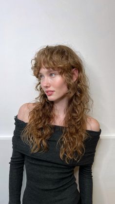 Shaggy Curly Hair, Ethereal Hair, Mid Length Curly Hairstyles, Elf Hair, Hair Styles Easy, Shaggy Long Hair, Natural Curly Hair Cuts, Wavy Curls, Fairy Hair