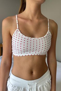 Style Tank Top, Bra Style, Red Hearts, Bra Top, Bra Styles, Bra Tops, Brandy Melville, Brandy, Tank Top Fashion