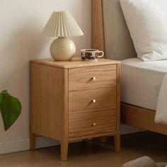 three-drawer bedside table modern minimalist Multifunctional Bedroom, Global Home Decor Style, Bedside Table Nordic, Minimalist Bedside Table, Minimalist Bedroom Furniture, Inviting Bedroom, Oak Bedroom Furniture, Black Bedside Table, Modern Minimalist Bedroom