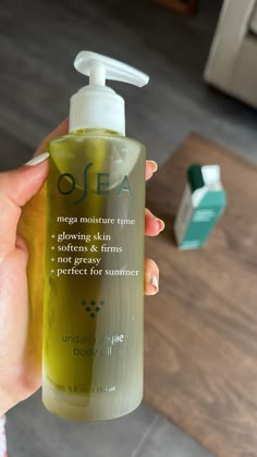 Use the code wellnstrong for a discount at Osea - my go-to for clean, non-toxic skincare! You can use the code wellnstrong for 15% off! Clean Body Products, Osea Body Oil, Glowing Body Skin Products, How To Make Body Oil, Osea Skincare, Haut Routine, Body Hygiene, Hygiene Tips, Shower Skin Care