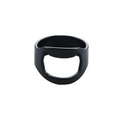 a black ring on a white background