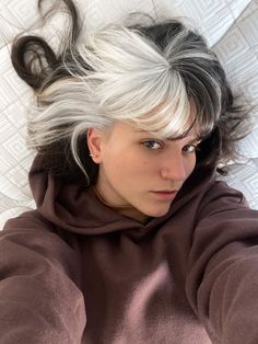 White And Black Hair With Bangs, Dark Brown With White Hair, Platinum And Brown Hair Highlights, Black Hair Gray Streak, Brunette And Platinum Hair, White Front Pieces Hair, White Blonde And Black Hair, Black Hair With A White Streak, Grey Roots Black Ends